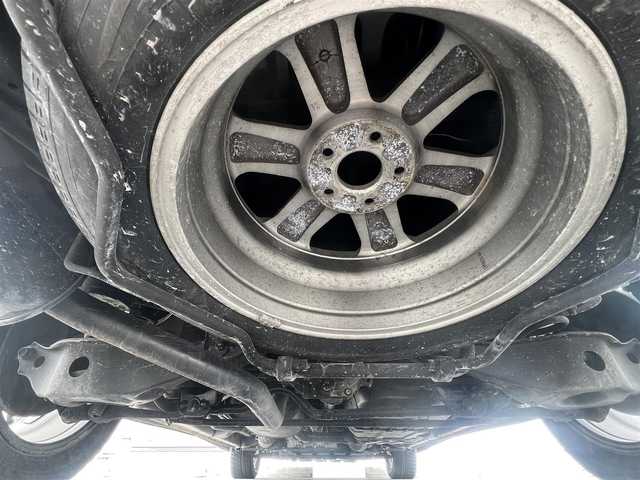 日産 エルグランド 250ハイウェイスター 秋田県 2008(平20)年 6.2万km ホワイトパール 純正ナビ/４WD/バックカメラ/スマートキー/両側パワスラ/サンルーフ/社外アルミ/サンルーフ/純正フロアマット/コーナーセンサー/ステアリングスイッチ/フリップダウンモニター/純正ドアバイザー/オートライト/オートエアコン/パワーステアリング/パワーウィンドウ/ETC/社外エンジンスターター/盗難防止装置/電動格納ウィンカーミラー/保証書/取扱説明書/記録簿