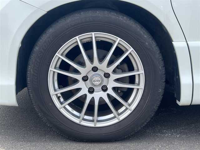 日産 エルグランド 250ハイウェイスター 秋田県 2008(平20)年 6.2万km ホワイトパール 純正ナビ/４WD/バックカメラ/スマートキー/両側パワスラ/サンルーフ/社外アルミ/サンルーフ/純正フロアマット/コーナーセンサー/ステアリングスイッチ/フリップダウンモニター/純正ドアバイザー/オートライト/オートエアコン/パワーステアリング/パワーウィンドウ/ETC/社外エンジンスターター/盗難防止装置/電動格納ウィンカーミラー/保証書/取扱説明書/記録簿