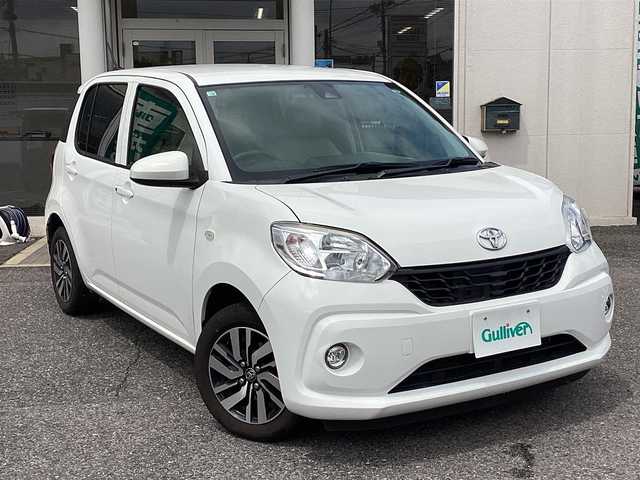 トヨタ パッソ X Gパッケージ 鹿児島県 2016(平28)年 4.8万km ホワイト ワンオーナー/プッシュスタート/SDナビ　TV/CD/SD/BT/　NSZT-W66T/バックカメラ/衝突軽減システム/スマートキースペアキー/ETC/取扱説明書/保証書