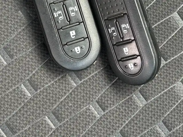 ダイハツ ウェイク G ターボ SA Ⅱ 岡山県 2017(平29)年 3.7万km ミストブルーマイカメタリック ディーラー純正メモリナビ/(NSZN-W67D)/(CD.DVD.SD録音.フルセグ.Bluetooth)/バックカメラ/革巻きステアリング/ステアリングリモコン/LEDオートライト/フォグランプ/両側パワースライドドア/フルフラットシート/アイドリングストップ/スマートアシスト2/プッシュスタート/スマートキー×2/純正ラバーマット/サマータイヤ純正AWセット車載