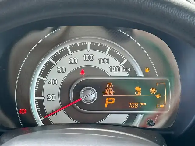 スズキ アルト ハイブリッドS 島根県 2024(令6)年 0.7万km アーバンブラウンパールメタリック ワンオーナー /デュアルカメラブレーキサポート/CDオーディオ/USB/コーナーセンサー /レーンキープ/アイドリングストップ/シートヒーター /リモコンキー /スペアキー /純正フロアマット/純正ドアバイザー/電動格納ミラー/オートライト