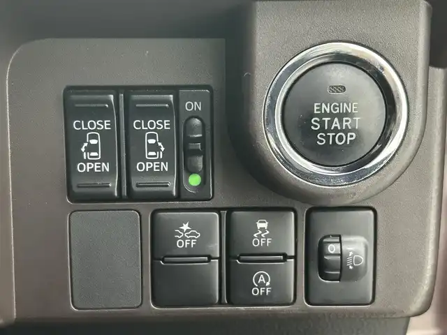 ダイハツ トール G SAⅡ 埼玉県 2018(平30)年 6.9万km プラムブラウンクリスタルマイカ 純正ナビ　Ｂｌｕｅｔｏｏｔｈ　フルセグＴＶ　両側パワースライドドア クルーズコントロール　ドライブレコーダー　コーナーセンサー　衝突軽減システム　スペアキー ETC アイドリングストップ