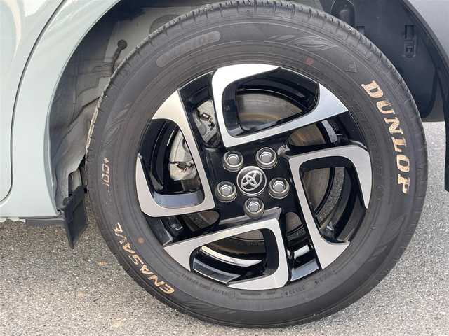 トヨタ シエンタ ハイブリッド Z 大阪府 2023(令5)年 1万km アーバンカーキ 純正１０．５インチナビ/   フルセグTV/Bluetooth/USB/全方位モニター/１２．１インチ後席モニター/Ｍｚスピードエアロ/衝突軽減ブレーキ/横滑り防止装置/パーキングアシスト（駐車支援システム）/コーナセンサー/ＢＳＭ/前席シートヒーター/両側パワースライドドア/レーダークルーズコントロール/前後ドライブレコーダー/オートマチックハイビーム/純正15インチアルミホイール/純正フロアマット/プッシュスタート/スマートキー/ＥＴＣ/ＬＥＤライト/禁煙車