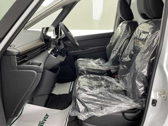 日産 セレナ e－パワー ハイウェイスター V 宮崎県 2025(令7)年 0.1千km パールⅡ 登録済み未使用車/エマージェンシーブレーキ/純正12.3型ディスプレイオーディオナビTV/（NissanConnect/USB/HDMI/Bluetooth/フルセグTV/ナビ）/純正ビルトイン2.0ETC/純正ドライブレコーダー（前後）/純正アダプティブLEDヘッドライトシステム/純正LEDフォグ/純正6スピーカー/ハンズフリー両側電動スライドドア/プロパイロット/アラウンドビューモニターー（移動物 検知機能付）/ブラインドスポットモニター/クリアランスソナー/インテリジェント ルームミラー/パーキングアシスト/ワイヤレス充電器/緊急停止支援システム/本革巻ハンドル/オートエアコン/インテリジェントキー/プッシュエンジンスタート/スペアキー/新車時保証書/取扱い説明書