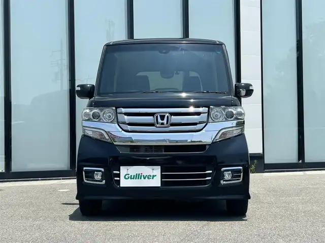 ホンダ Ｎ ＢＯＸ カスタム G SSパッケージ 大阪府 2017(平29)年 6.6万km クリスタルブラックパール 純正ナビ/   フルセグTV/CD/DVD/Bluetooth/バックモニター/横滑り防止装置/前席シートヒーター/両側パワースライドドア/アイドリングストップ/前後ドライブレコーダー/純正14インチアルミホイール/純正フロアマット/プッシュスタート/スマートキー/ＥＴＣ/禁煙車