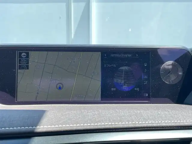 レクサス ＵＸ 250h 岩手県 2019(平31)年 8.7万km ソニックチタニウム ナビ　ヘッドアップディスプレイ　バックＣ　フルセグ　ＤＶＤ再生　ＥＴＣ２．０　レーダークルーズ　オートＬＥＤライト　フォグランプ　純正１８ＡＷ　全席ＵＳＢポート　電動パーキングブレーキ　スペアキー
