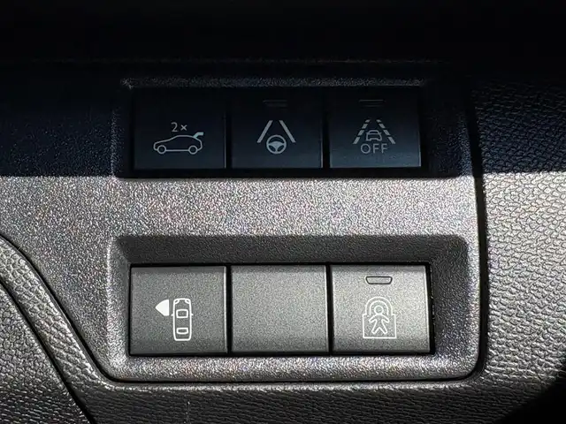 プジョー プジョー ３００８ GT ブルー HDi 石川県 2021(令3)年 4.8万km パール サンルーフ/ハーフレザーシート/シートヒーター/マッサージシート/衝突軽減ブレーキ/アダプティブクルーズ/ブラインドスポットモニター/純正ナビ/フルセグTV/バックカメラ/クリアランスソナー/電動リアゲート/純正18incAW/ETC