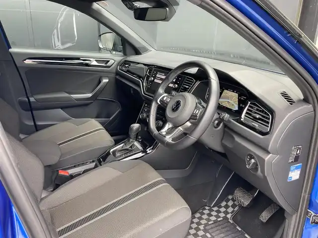 フォルクスワーゲン ＶＷ Ｔ－ロック TSI ブラックスタイル 和歌山県 2022(令4)年 1.9万km 青Ｍ ワンオーナー/純正ナビ　TV/BT/USB/バックカメラ/ETC/BSM/ACC/AppleCarplay/AndroidAuto/360度ドラレコ/LEDヘッドライト/ルーフレール/取扱説明書/保証書/スペアキー
