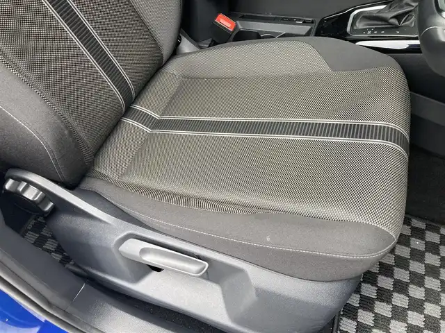 フォルクスワーゲン ＶＷ Ｔ－ロック TSI ブラックスタイル 和歌山県 2022(令4)年 1.9万km 青Ｍ ワンオーナー/純正ナビ　TV/BT/USB/バックカメラ/ETC/BSM/ACC/AppleCarplay/AndroidAuto/360度ドラレコ/LEDヘッドライト/ルーフレール/取扱説明書/保証書/スペアキー