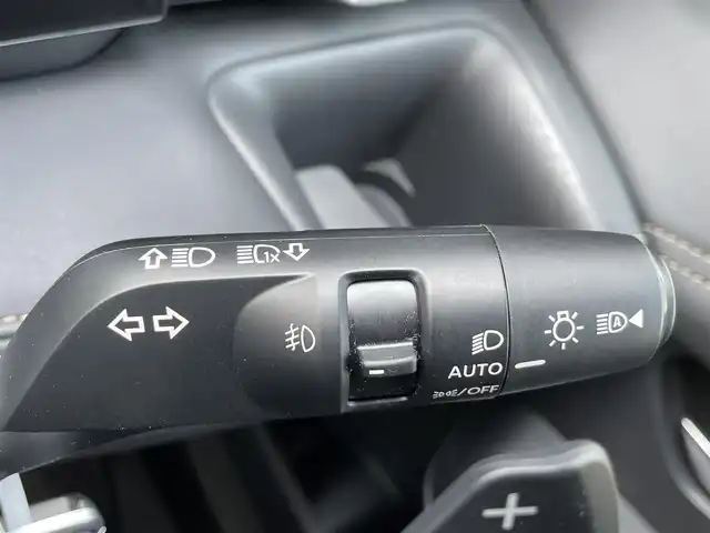 日産 セレナ ハイウェイスター V 香川県 2024(令6)年 1.1万km プリズムホワイト プロパイロット/クルーズコントロール/ブラインドスポットモニター/オートホールド/両側パワースライドドア/バックカメラ/純正ナビ/純正フロアマット/純正アルミホイール16インチ/Bluetooth/ETC/パワーウィンドウ/オートエアコン/プッシュスタート/スマートキー