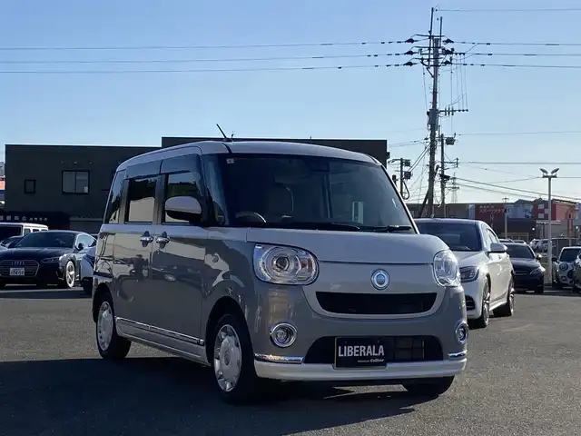 ダイハツ ムーヴ キャンバス G メイクアップ VS SAⅢ 福岡県 2021(令3)年 2.4万km パールホワイトⅢ/スムースグレーマイカメタリック 2トーン 純正9インチナビ/CD/DVD/BT/フルセグ/全方位カメラ/両側パワースライドドア/衝突軽減ブレーキ/D席シートヒーター/LEDヘッドライト/フォグランプ/純正ドアバイザー/純正フロアマット/ETC