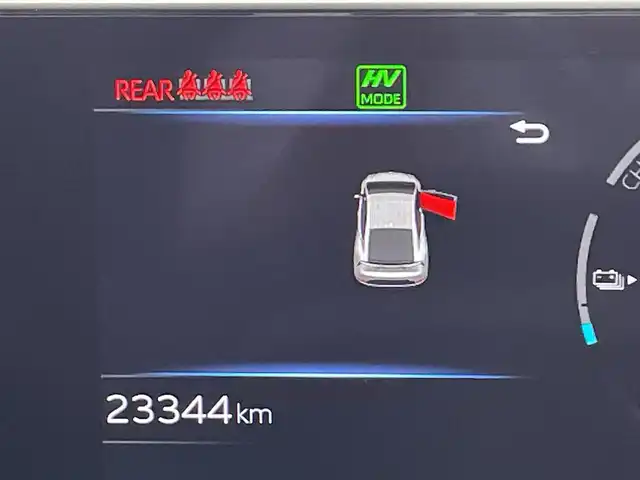 トヨタ プリウス Z 鹿児島県 2023(令5)年 2.4万km プラチナホワイトパールマイカ プラグインハイブリッド車/純正12.3インチディスプレイオーディオ/・コネクテッドナビ/・フルセグテレビ/・Bluetooth接続/・USB入力(動画・音楽再生・給電)/アラウンドビューモニター/デジタルインナーミラー/ETC2.0/ドライブレコーダー/スマートキー/プッシュスタート/パワーシート/パワーバックドア/運転席シートポジションメモリー/合成皮革シート/ワイヤレス充電器/充電ケーブル/Toyota Safety Sense/・プリクラッシュセーフティ/・緊急時操舵支援/・フロントクロストラフィックアラート/・レーンチェンジアシスト/・レーントレーシングアシスト/・レーダークルーズコントロール(全車走追従機能付)/・アダプティブハイビームシステム/・ロードサインアシスト/・ドライバー異常時対応システム/・プロアクティブドライビングアシスト/・発進遅れ告知機能/パーキングサポートブレーキ/ブラインドスポットモニター