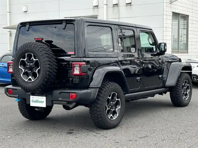 クライスラー・ジープ ジープ ラングラー アンリミテッド ルビコン 4xe 広島県 2022(令4)年 1.7万km ブラック ４WD/ターボ/ハードトップ/Eセレクトモード/衝突軽減ブレーキ/アダプティブクルーズコントロール/純正ナビ/地デジTV/Bluetooth/純正USB/AUX/Cタイプ端子/フロント/サイド/バックカメラ/ALPINEスピーカー/黒レザーシート/前席シートヒーター/アクスルロックスイッチ/社外デジタルインターミラー/前後ドライブレコーダー/純正17インチアルミ/LEDヘッドライト/スマートキー/保証書/取扱説明書/ETC2.0/充電ケーブル有り/純正フロアマット