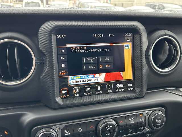 クライスラー・ジープ ジープ ラングラー アンリミテッド ルビコン 4xe 広島県 2022(令4)年 1.7万km ブラック プラグインハイブリッド/Eセレクトモード/衝突軽減ブレーキ/アダプティブクルーズコントロール/純正ナビ/地デジTV/Bluetooth/純正USB/AUX/Cタイプ端子/フロント/サイド/バックカメラ/ALPINEスピーカー/黒レザーシート/前席シートヒーター/アクスルロックスイッチ/社外デジタルインターミラー/前後ドライブレコーダー/純正17インチアルミ/LEDヘッドライト/スマートキー/保証書/取扱説明書/ETC2.0/充電ケーブル有り/純正フロアマット