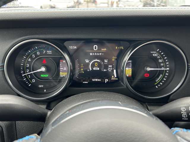 クライスラー・ジープ ジープ ラングラー アンリミテッド ルビコン 4xe 広島県 2022(令4)年 1.7万km ブラック プラグインハイブリッド/Eセレクトモード/衝突軽減ブレーキ/アダプティブクルーズコントロール/純正ナビ/地デジTV/Bluetooth/純正USB/AUX/Cタイプ端子/フロント/サイド/バックカメラ/ALPINEスピーカー/黒レザーシート/前席シートヒーター/アクスルロックスイッチ/社外デジタルインターミラー/前後ドライブレコーダー/純正17インチアルミ/LEDヘッドライト/スマートキー/保証書/取扱説明書/ETC2.0/充電ケーブル有り/純正フロアマット