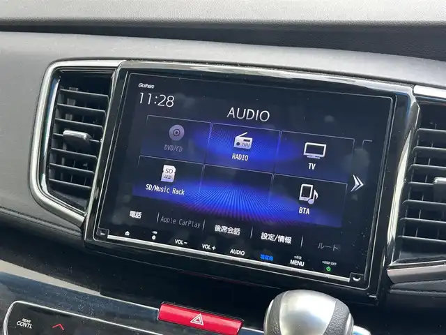 ホンダ オデッセイ ハイブリッド アブソルート・EXホンダセンジング 静岡県 2019(平31)年 3.1万km パール ホンダセンシング/・VSA（ABS＋TCS＋横すべり抑制）/純正7インチナビ/（CD/DVD/Bluetooth/FM/AM/SD）/マルチビューモニター/ETC2.0/カーテンエアバッグ/後席モニター/オートライト/オットマン/キャプテンシート/Wオートエアコン/デュアルエアコン/純正17AW