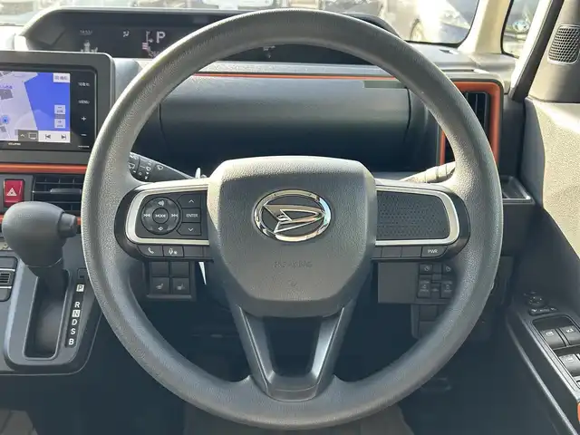 ダイハツ タント ファンクロス 島根県 2022(令4)年 1.3万km フォレストカーキメタリック 社外ＳＤナビ　/フルセグTV　/ＤＶＤ再生　/Ｂｌｕｅｔｏｏｔｈ接続　/両側パワースライドドア　/アイドリングストップ　/衝突軽減ブレーキ　/レーンキープアシスト/前後コーナーセンサー　/前席シートヒーター　/オートハイビーム／ライト　/スマートキー/プッシュスタート/純正LEDヘッドライト　/純正１４インチアルミホイール/保証書・取扱説明書