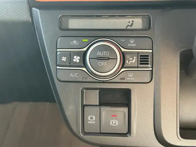 ダイハツ タント ファンクロス 島根県 2022(令4)年 1.3万km フォレストカーキメタリック 社外ＳＤナビ　/フルセグTV　/ＤＶＤ再生　/Ｂｌｕｅｔｏｏｔｈ接続　/両側パワースライドドア　/アイドリングストップ　/衝突軽減ブレーキ　/レーンキープアシスト/前後コーナーセンサー　/前席シートヒーター　/オートハイビーム／ライト　/スマートキー/プッシュスタート/純正LEDヘッドライト　/純正１４インチアルミホイール/保証書・取扱説明書