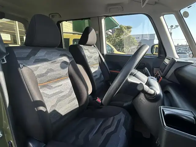 ダイハツ タント ファンクロス 島根県 2022(令4)年 1.3万km フォレストカーキメタリック 社外ＳＤナビ　/フルセグTV　/ＤＶＤ再生　/Ｂｌｕｅｔｏｏｔｈ接続　/両側パワースライドドア　/アイドリングストップ　/衝突軽減ブレーキ　/レーンキープアシスト/前後コーナーセンサー　/前席シートヒーター　/オートハイビーム／ライト　/スマートキー/プッシュスタート/純正LEDヘッドライト　/純正１４インチアルミホイール/保証書・取扱説明書