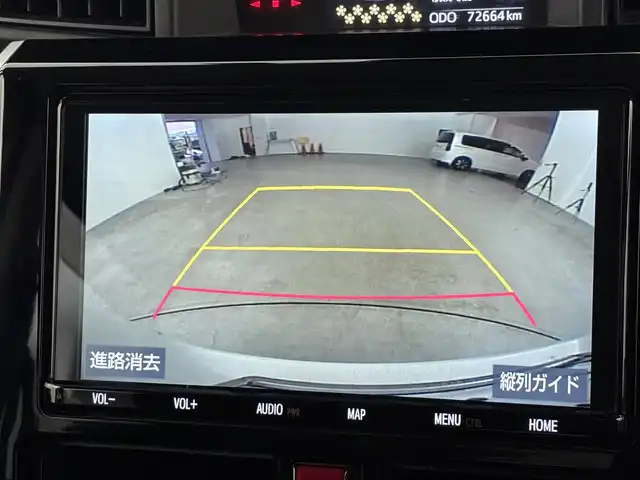 トヨタ ルーミー カスタムG 福岡県 2019(平31)年 7.3万km 白 純正ナビ／フルセグＴＶ　/バックカメラ　/ＥＴＣ　/前方ドラレコ　/クルーズコントロール　/コーナーセンサー　/衝突被害軽減ブレーキ　/横滑り防止装置　/アイドリングストップ　/両側電動スライドドア　/純正１４インチＡＷ