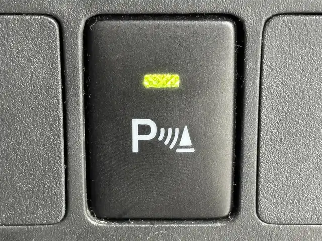 トヨタ ルーミー カスタムG 福岡県 2019(平31)年 7.3万km 白 純正ナビ／フルセグＴＶ　/バックカメラ　/ＥＴＣ　/前方ドラレコ　/クルーズコントロール　/コーナーセンサー　/衝突被害軽減ブレーキ　/横滑り防止装置　/アイドリングストップ　/両側電動スライドドア　/純正１４インチＡＷ