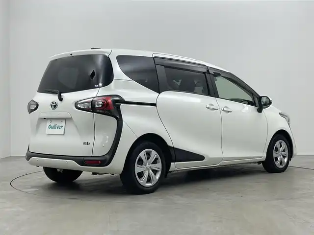 トヨタ シエンタ ハイブリッド ファンベースG 埼玉県 2021(令3)年 3.2万km ホワイトパールクリスタルシャイン 純正ナビ　アラウンドビューモニター　ビルトインＥＴＣ２．０　前後ドライブレコーダー　セーフティセンス　クルーズコントロール　シートヒーター　スマートキー　オートハイビーム　ＬＥＤライト　地デジＴＶ