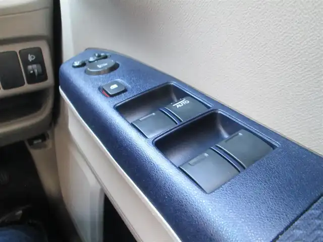 ホンダ ライフ G コンフォートセレクト 千葉県 2010(平22)年 5.8万km プレミアムホワイトパール 純正オーディオCD/バックカメラ/リモコンキー/プライバシーガラス/ドアバイザー/ETC/H23、24、25、26、27、28、29、/　 R1、R2、R3、R4、R5、R6年ディーラー記録簿有