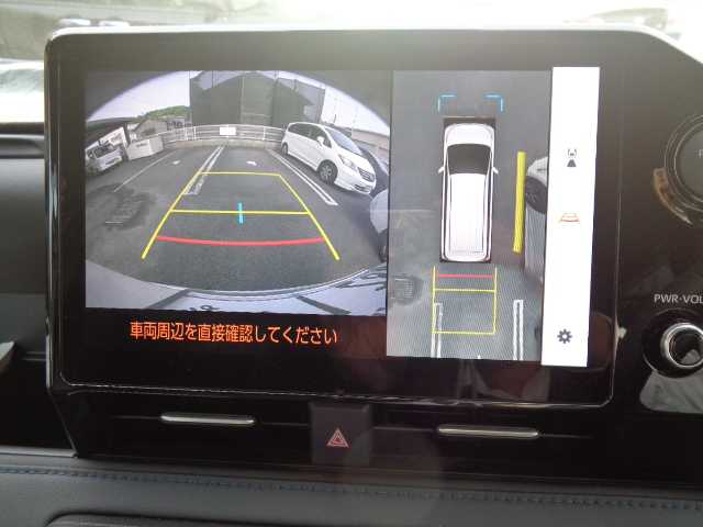 トヨタ ヴォクシー ハイブリッド S－Z 鹿児島県 2025(令7)年 0.5万km ホワイトパールクリスタルシャイン 実質ワンオーナー(自社名変)/ディスプレイオーディオプラス10.5インチ/ブルートゥース、フルセグTV、メモリーナビ/パノラミックビューモニター、DVD、CD/カラーヘッドアップディスプレイ/ハンズフリー両側パワースライドドア/ステアヒーター、シートヒーター(1、2列目)/デジタルインナーミラー/オートハイビーム/ビルトインETC2.0/コムテック前後ドラレコ(ZDR-015)/クラッツィオシートカバー/トヨタチームメイト/ドライビングサポートパッケージ/ブラインドスポットモニター/快適利便パッケージHIGH/寒冷地仕様/スマートキー2個あり/取説、マルチメディア取説あり/保証書あり/ウインチェWU400(車椅子ウィンチ収納装置)/電動車椅子等、重いタイプでも積載できます。/NISSINウィンチェア取扱説明書あり