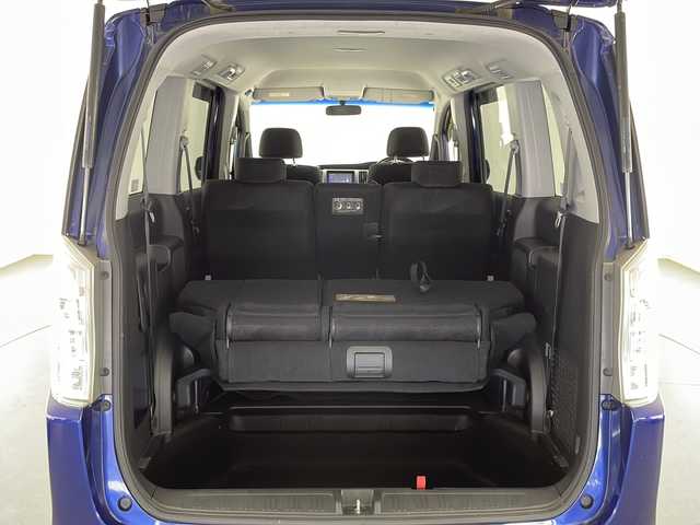 ホンダ ステップワゴン スパーダ Z 宮崎県 2010(平22)年 14.3万km コバルトブルーパール 純正ナビ/Ｂｌｕｅｔｏｏｔｈ/ＡＭ／ＦＭ　/ＣＤ　/ワンセグＴＶ/両側パワースライドドア/ＥＴＣ　/パドルシフト/アイドリングストップ/社外１７インチＡＷ /純正フロアーマット/電動格納ミラー /スペアキー