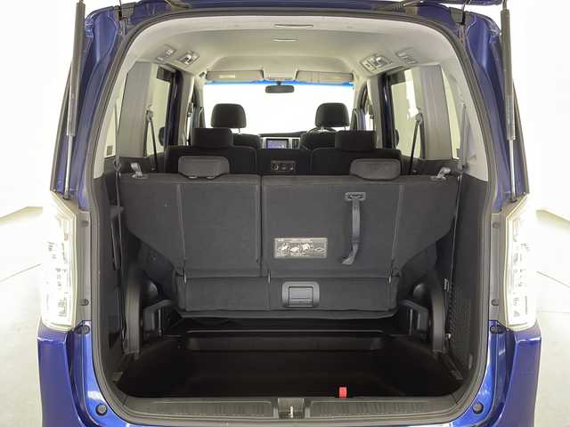 ホンダ ステップワゴン スパーダ Z 宮崎県 2010(平22)年 14.3万km コバルトブルーパール 純正ナビ/Ｂｌｕｅｔｏｏｔｈ/ＡＭ／ＦＭ　/ＣＤ　/ワンセグＴＶ/両側パワースライドドア/ＥＴＣ　/パドルシフト/アイドリングストップ/社外１７インチＡＷ /純正フロアーマット/電動格納ミラー /スペアキー