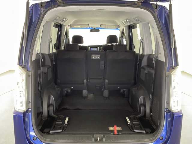 ホンダ ステップワゴン スパーダ Z 宮崎県 2010(平22)年 14.3万km コバルトブルーパール 純正ナビ/Ｂｌｕｅｔｏｏｔｈ/ＡＭ／ＦＭ　/ＣＤ　/ワンセグＴＶ/両側パワースライドドア/ＥＴＣ　/パドルシフト/アイドリングストップ/社外１７インチＡＷ /純正フロアーマット/電動格納ミラー /スペアキー