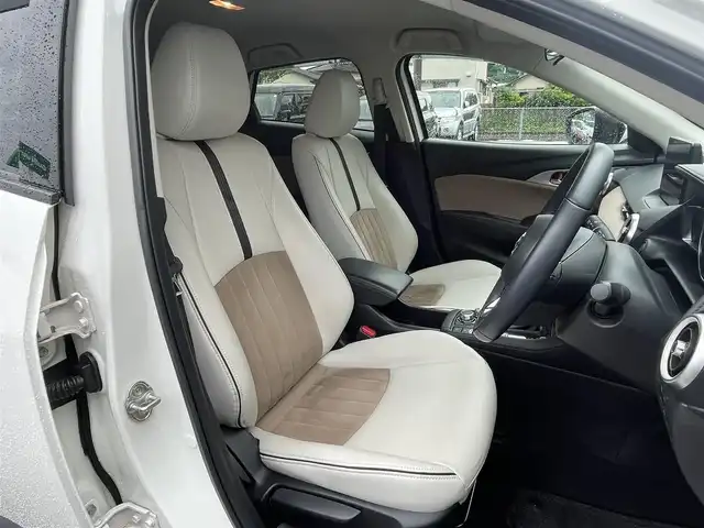 マツダ ＣＸ－３ 15S アーバンドレッサー 宮崎県 2022(令4)年 5.3万km スノーフレイクホワイトパールマイカ 純正ナビ/（CD/DVD/AM/FM/BT/USB)/フルセグTV/バックカメラ/全方位カメラ/ステアリングスイッチ/レーダークルーズコントロール/アイドリングストップ/車線逸脱警報機能/クリアランスソナー/D席/N席シートヒーター/ステアリングヒーター/革シート/前後ドライブレコーダー/ヘッドアップディスプレイ/ETC