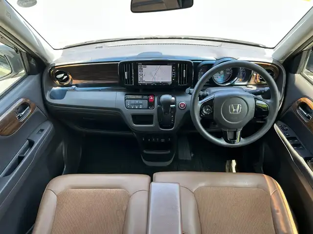 ホンダ Ｎ ＯＮＥ セレクト 愛媛県 2018(平30)年 7.1万km プレミアムアイボリーパール2トーン 純正ナビ/・Bluetooth/・CD/DVD/フルセグTV/バックカメラ/ビルドインETC/ベンチシート/ハーフレザー/シートヒーター（D+N席）/純正フロアマット/LEDヘッドライト/シティブレーキアクティブシステム/スマートキー