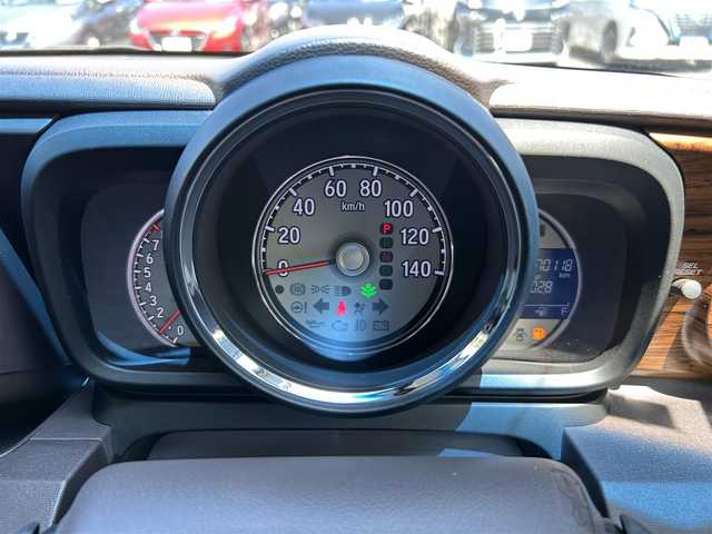 ホンダ Ｎ ＯＮＥ セレクト 愛媛県 2018(平30)年 7.1万km プレミアムアイボリーパール2トーン 純正ナビ/・Bluetooth/・CD/DVD/フルセグTV/バックカメラ/ビルドインETC/ベンチシート/ハーフレザー/シートヒーター（D+N席）/純正フロアマット/LEDヘッドライト/シティブレーキアクティブシステム/スマートキー