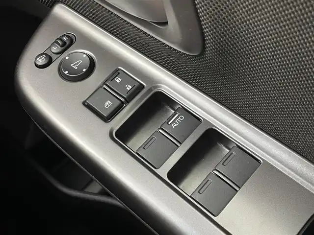 ホンダ フリード G ホンダセンシング 茨城県 2020(令2)年 1.6万km クリスタルブラックパール 純正ナビ/バックカメラ/フルセグ/衝突被害軽減ブレーキ/車線逸脱抑制装置/レーダークルーズコントロール/両側電動スライドドア/ETC/ドラレコ/社外シートカバー/シートヒーター/LEDヘッドライト/スマートキー