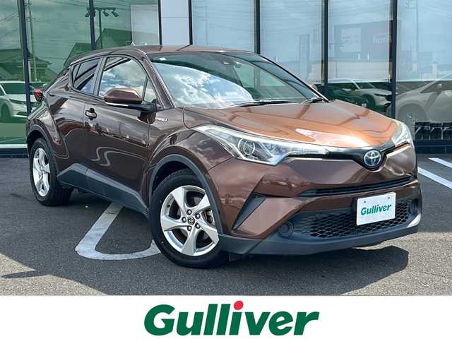 トヨタ Ｃ－ＨＲ S 岐阜県 2016(平28)年 9.4万km ダークブラウンマイカメタリック 登録時走行距離93963km/純正１０インチナビ/フルセグＴＶ/バックカメラ/レーンキープアシスト/純正17インチアルミホイール/クルーズコントロール/前方ドライブレコーダー/プッシュスタート/スマートキー/スペアキー/純正フロアマット/衝突被害軽減システム/Bluetooth接続/禁煙車/LEDヘッドライト/CDチェンジャー/コーナーセンサー