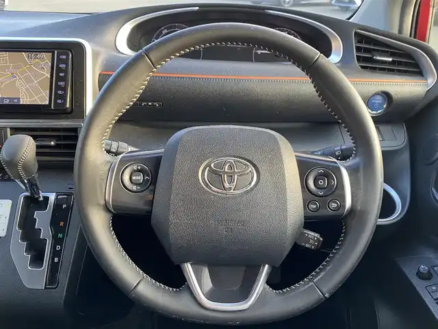 トヨタ シエンタ ハイブリッド G クエロ 福岡県 2019(令1)年 4万km センシュアルレッドマイカ 純正ナビ/CD・DVD・BT/フルセグ/トヨタセーフティセンス/両側パワースライドドア/全方位カメラ/LED/オートハイビーム/ETC