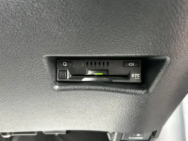 トヨタ シエンタ ハイブリッド G クエロ 福岡県 2019(令1)年 4.1万km センシュアルレッドマイカ 純正８型SDナビ【CD・DVD・BT・フルセグTV】トヨタセーフティセンス全方位両側パワスラクルコンETCUSB接続純正フロアマット純正LEDヘッドライトプッシュスタートスマートキー