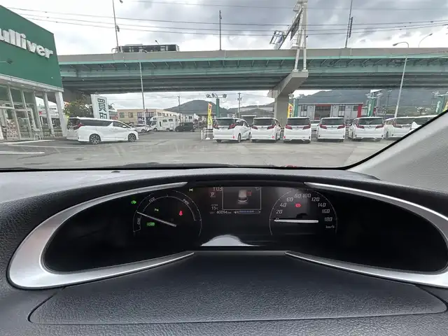 トヨタ シエンタ ハイブリッド G クエロ 福岡県 2019(令1)年 4.1万km センシュアルレッドマイカ 純正８型SDナビ【CD・DVD・BT・フルセグTV】トヨタセーフティセンス全方位両側パワスラクルコンETCUSB接続純正フロアマット純正LEDヘッドライトプッシュスタートスマートキー