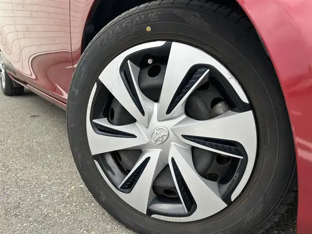 トヨタ シエンタ ハイブリッド G クエロ 福岡県 2019(令1)年 4.1万km センシュアルレッドマイカ 純正８型SDナビ【CD・DVD・BT・フルセグTV】トヨタセーフティセンス全方位両側パワスラクルコンETCUSB接続純正フロアマット純正LEDヘッドライトプッシュスタートスマートキー