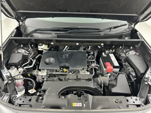 トヨタ ＲＡＶ４ アドベンチャー オフロードPKG 愛知県 2021(令3)年 2.7万km グレーメタリック 禁煙車/４WD/ワンオーナー/純正8インチディスプレイオーディオ/（AM/FM/USB/Bluetooth）/全方位カメラ/トヨタセーフティセンス/・プリクラッシュセーフティ/・レーンディパーチャーアラート/・オートマチックハイビーム/・レーダークルーズコントロール/・ブラインドスポットモニター/・ロードサインアシスト/コーナーセンサー/ETC2.0/ドライブレコーダー/ワイヤレス充電/デジタルインナーミラー/シートヒーター/シートベンチレーション/パワーシート/ステアリングヒーター/パワーバックドア/ダウンヒルアシスト/ルーフレール/純正18位インチアルミホイール/スマートキー/スペアキー有/プッシュスタート/LEDヘッドライト/フロントフォグランプ/オートライト/純正フロアマット/横滑り防止装置