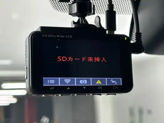 トヨタ ＲＡＶ４ アドベンチャー オフロードPKG 愛知県 2021(令3)年 2.7万km グレーメタリック 禁煙車/４WD/ワンオーナー/純正8インチディスプレイオーディオ/（AM/FM/USB/Bluetooth）/全方位カメラ/トヨタセーフティセンス/・プリクラッシュセーフティ/・レーンディパーチャーアラート/・オートマチックハイビーム/・レーダークルーズコントロール/・ブラインドスポットモニター/・ロードサインアシスト/コーナーセンサー/ETC2.0/ドライブレコーダー/ワイヤレス充電/デジタルインナーミラー/シートヒーター/シートベンチレーション/パワーシート/ステアリングヒーター/パワーバックドア/ダウンヒルアシスト/ルーフレール/純正18位インチアルミホイール/スマートキー/スペアキー有/プッシュスタート/LEDヘッドライト/フロントフォグランプ/オートライト/純正フロアマット/横滑り防止装置