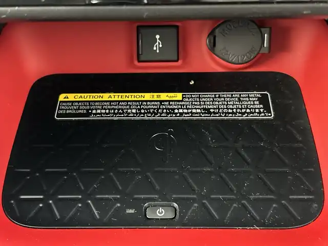 トヨタ ＲＡＶ４ アドベンチャー オフロードPKG 愛知県 2021(令3)年 2.7万km グレーメタリック 禁煙車/４WD/ワンオーナー/純正8インチディスプレイオーディオ/（AM/FM/USB/Bluetooth）/全方位カメラ/トヨタセーフティセンス/・プリクラッシュセーフティ/・レーンディパーチャーアラート/・オートマチックハイビーム/・レーダークルーズコントロール/・ブラインドスポットモニター/・ロードサインアシスト/コーナーセンサー/ETC2.0/ドライブレコーダー/ワイヤレス充電/デジタルインナーミラー/シートヒーター/シートベンチレーション/パワーシート/ステアリングヒーター/パワーバックドア/ダウンヒルアシスト/ルーフレール/純正18位インチアルミホイール/スマートキー/スペアキー有/プッシュスタート/LEDヘッドライト/フロントフォグランプ/オートライト/純正フロアマット/横滑り防止装置