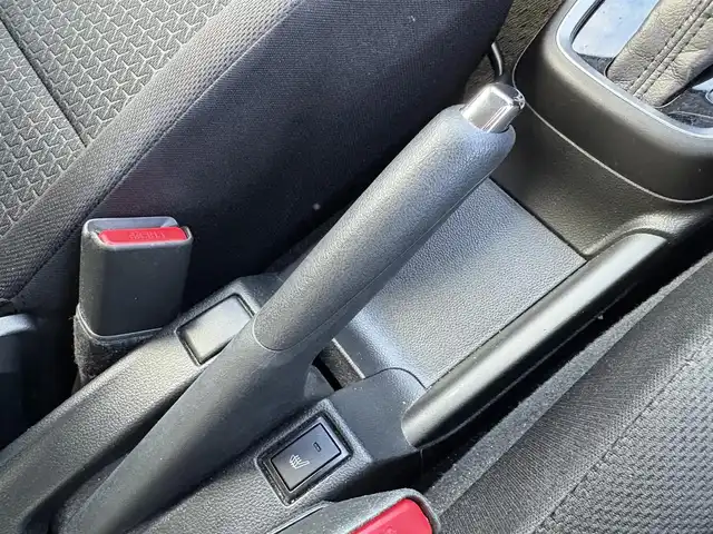 スズキ スイフト XG 大分県 2020(令2)年 2万km バーニングレッドPM ・社外ナビ(CD/DVD/BT/SD)/・フルセグテレビ/・運転席シートヒーター/・ETC/・スマートキー/・プッシュスタートボタン/・フロアマット/・オートライト/・オートエアコン