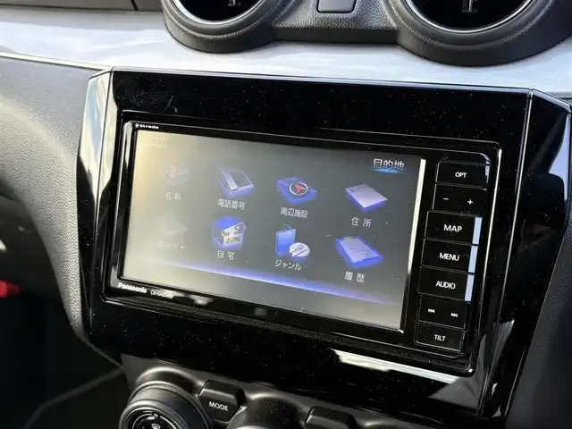 スズキ スイフト XG 大分県 2020(令2)年 2万km バーニングレッドPM ・社外ナビ(CD/DVD/BT/SD)/・フルセグテレビ/・運転席シートヒーター/・ETC/・スマートキー/・プッシュスタートボタン/・フロアマット/・オートライト/・オートエアコン