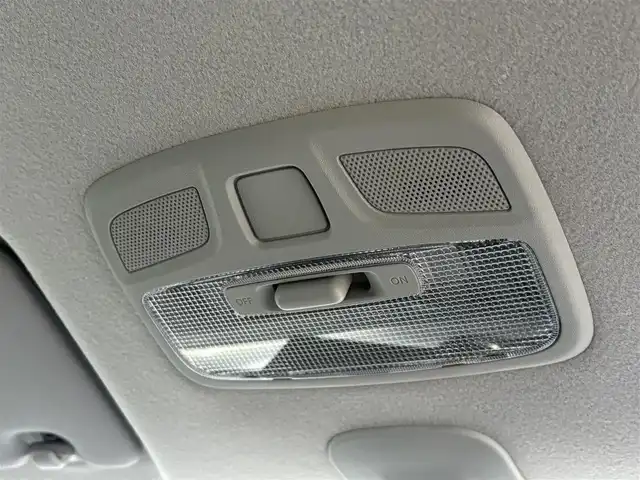 スズキ スイフト XG 大分県 2020(令2)年 2万km バーニングレッドPM ・社外ナビ(CD/DVD/BT/SD)/・フルセグテレビ/・運転席シートヒーター/・ETC/・スマートキー/・プッシュスタートボタン/・フロアマット/・オートライト/・オートエアコン