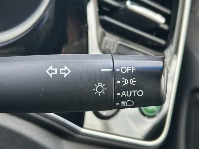 ホンダ グレイス ハイブリッド LX 兵庫県 2015(平27)年 7.3万km プレミアムディープロッソパール 登録時走行距離72436km/純正SDナビ/(AM/FM/DISC/TV/BT)/バックカメラ/クルーズコントロール/ETC/プッシュスタート/スマートキー/スペアキー/パワーウィンドウ/パワーステアリング/保証書/取扱説明書/記録簿/キセノンライト