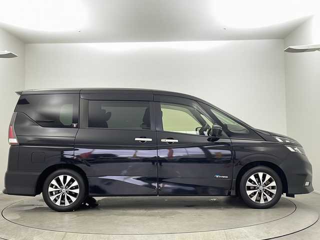 日産 セレナ ハイウェイスター G 大阪府 2017(平29)年 4.6万km ライムグリーンパール/ブラック プロパイロット/純正9インチSDナビ【MM516D-L】/【AM/FM/CD/DVD/Bluetooth/フルセグTV】/純正フリップダウンモニター/アラウンドビューモニター/デジタルインナーミラー/ビルトインETC/前方ドライブレコーダー/両側パワースライドドア/衝突被害軽減ブレーキ/インテリジェントパーキングアシスト/WAC/オートライト/ステアリングスイッチ/純正フロアマット/純正16インチAW/後席ロールサンシェード