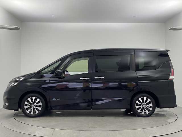 日産 セレナ ハイウェイスター G 大阪府 2017(平29)年 4.6万km ライムグリーンパール/ブラック プロパイロット/純正9インチSDナビ【MM516D-L】/【AM/FM/CD/DVD/Bluetooth/フルセグTV】/純正フリップダウンモニター/アラウンドビューモニター/デジタルインナーミラー/ビルトインETC/前方ドライブレコーダー/両側パワースライドドア/衝突被害軽減ブレーキ/インテリジェントパーキングアシスト/WAC/オートライト/ステアリングスイッチ/純正フロアマット/純正16インチAW/後席ロールサンシェード