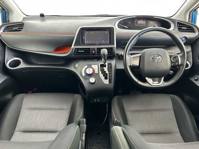 トヨタ シエンタ ハイブリッド G 三重県 2019(令1)年 4.1万km コバルトブルーメタリック /禁煙車//社外ディスプレイオーディオ//衝突被害軽減ブレーキ//レーンキープアシスト//両側パワースライドドア//ビルトインETC2.0//オートハイビーム//クルーズコントロール//電動格納ミラー//スマートキー